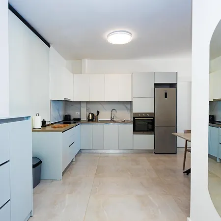 Апартаменты Ideal Sea View *