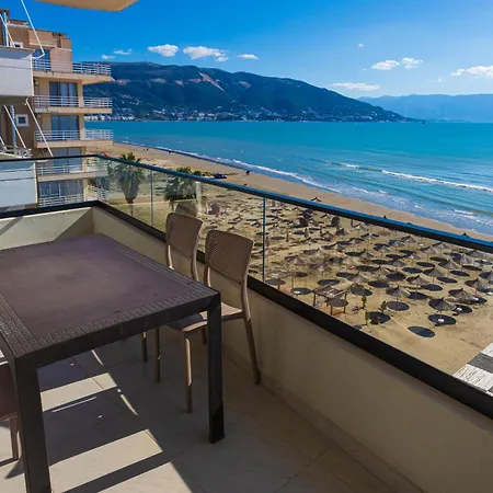 Ideal Sea View Apartamento Vlorë