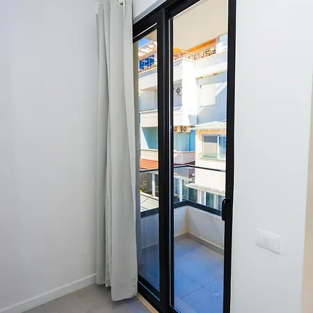 Ideal Sea View *