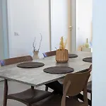 Ideal Sea View 아파트 Vlorë