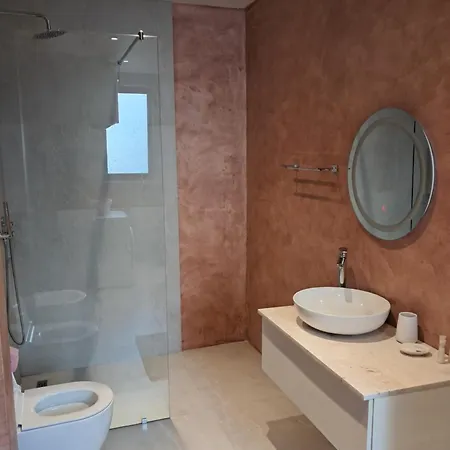 Ideal Sea View Apartment Vlorë