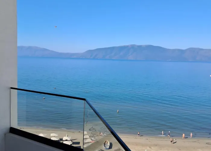 Ideal Sea View *